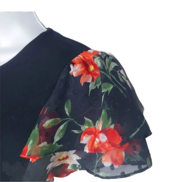 Faith and  Joy by Mondeau Top Layered Ruffle Capped Sleeves Floral Black M - Picture 4 of 8
